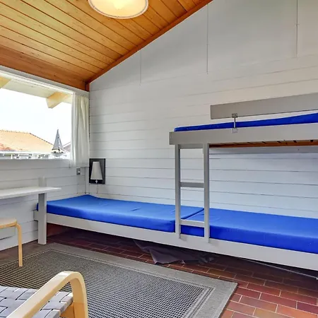 Boris - 500m From The Sea By Interhome